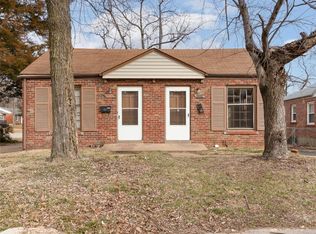 2224 Woodson Rd, Saint Louis, MO 63114