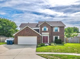 8524 Cameo Ln, Huber Heights, OH 45424