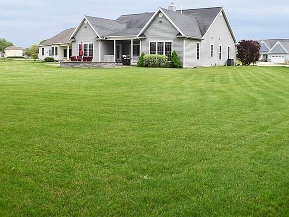 2nd image of 720 Westfield Dr