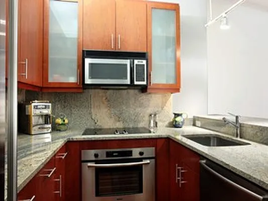 Sold by Corcoran | media 23