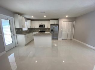 1825 SW 43rd Ave #0, Fort Lauderdale, FL 33317