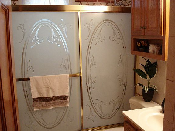 1st floor bathroom