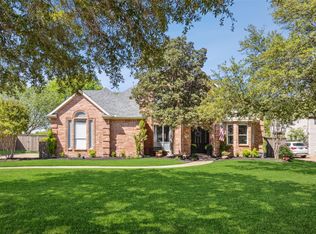 1060 Highland Oaks Dr, Southlake, TX 76092