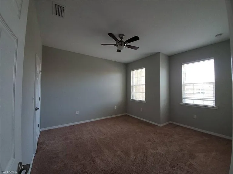 3878 Burrfield St — Photo 5