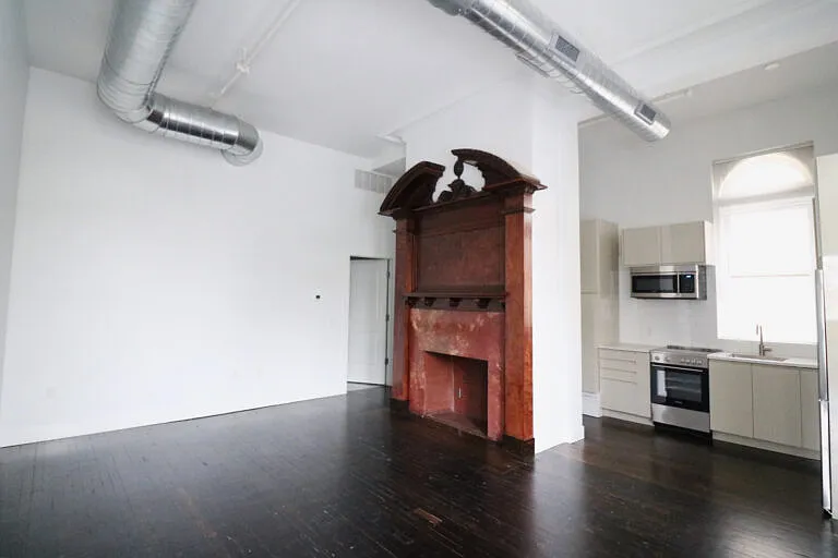 1 bed, 900 sqft, $2,095 — Photo 2