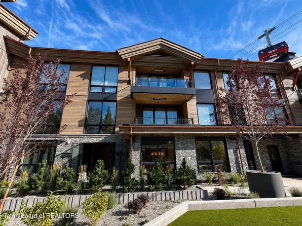 3355 W Cody Ln #465, Jackson, WY 83001