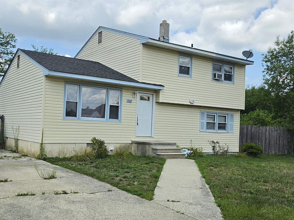 1st image of 722 Johnson Dr