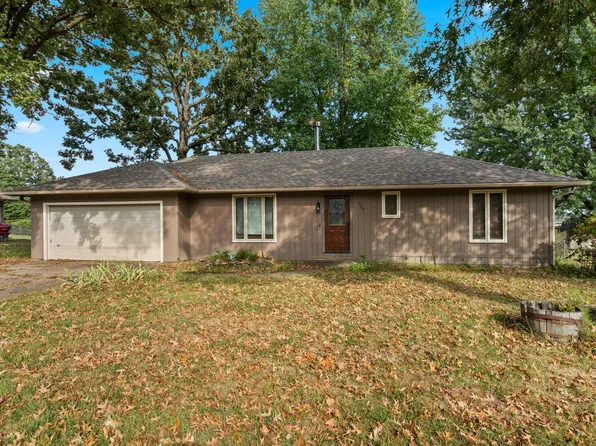 400 N Dogwood Street, Strafford, MO 65757