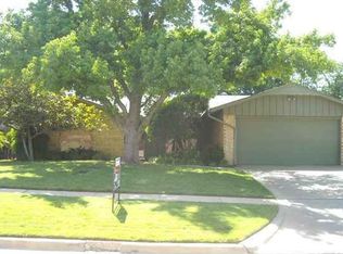 6 NW 59th St, Lawton, OK 73505