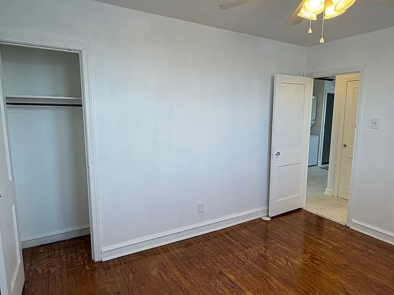 7925 Cedarbrook Avenue — Photo 23