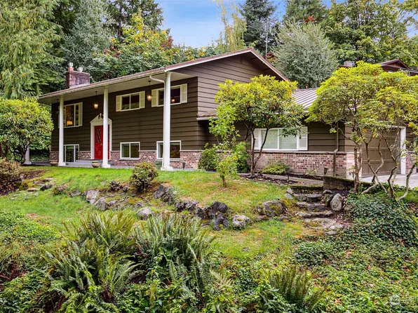 439 SW 191st Street, Normandy Park, WA 98166