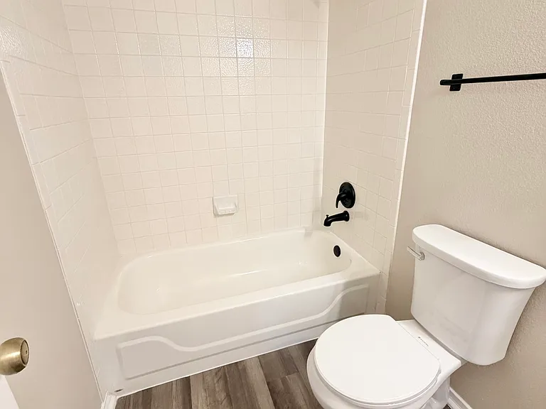 10107 Sunset Pl — Photo 28
