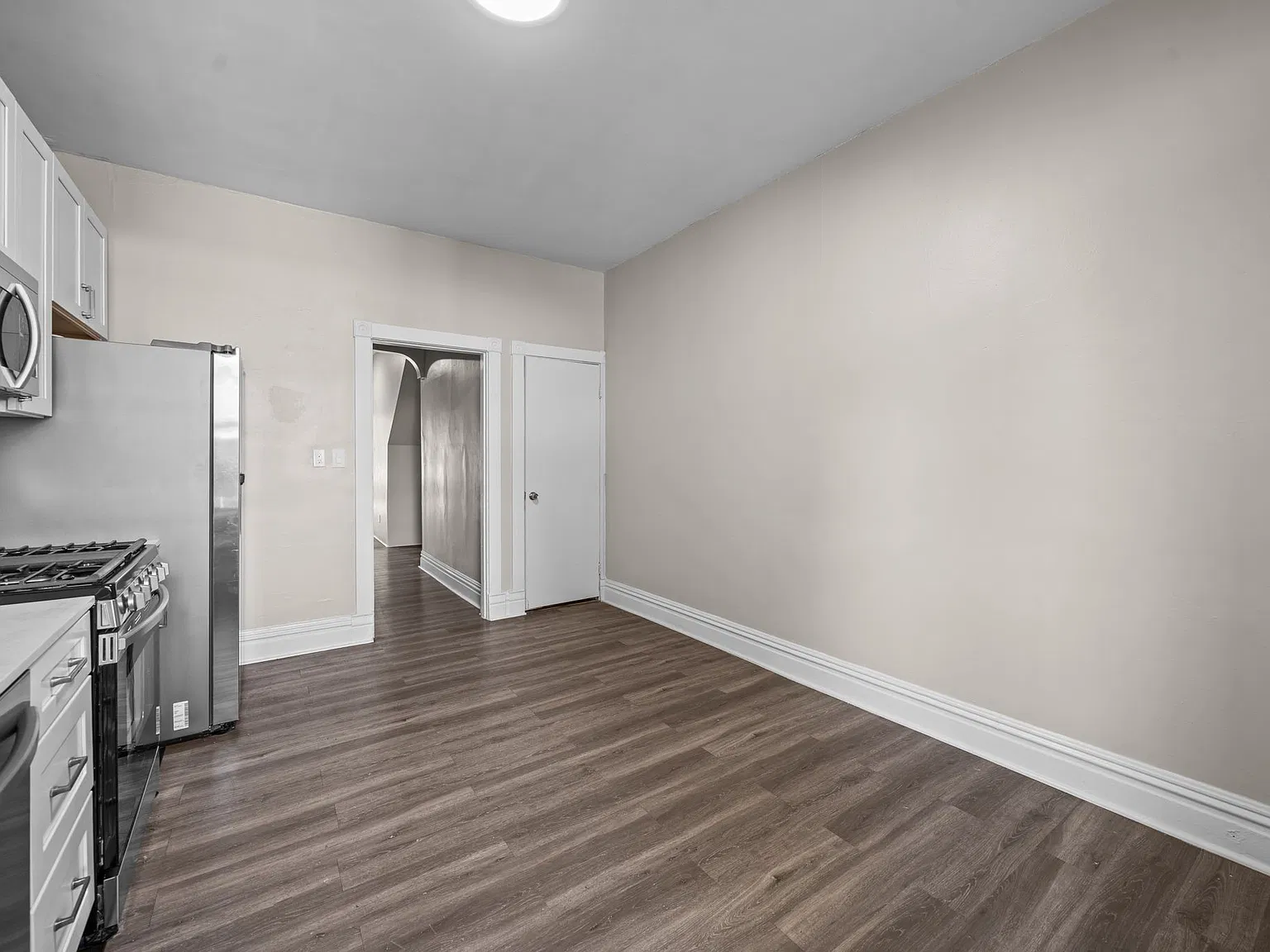 2 bed, 2.0 bath, 1800 sqft, $1,550 — Photo 4