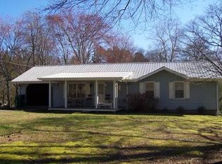 2490 Double Bridge Rd, Demorest, GA 30535