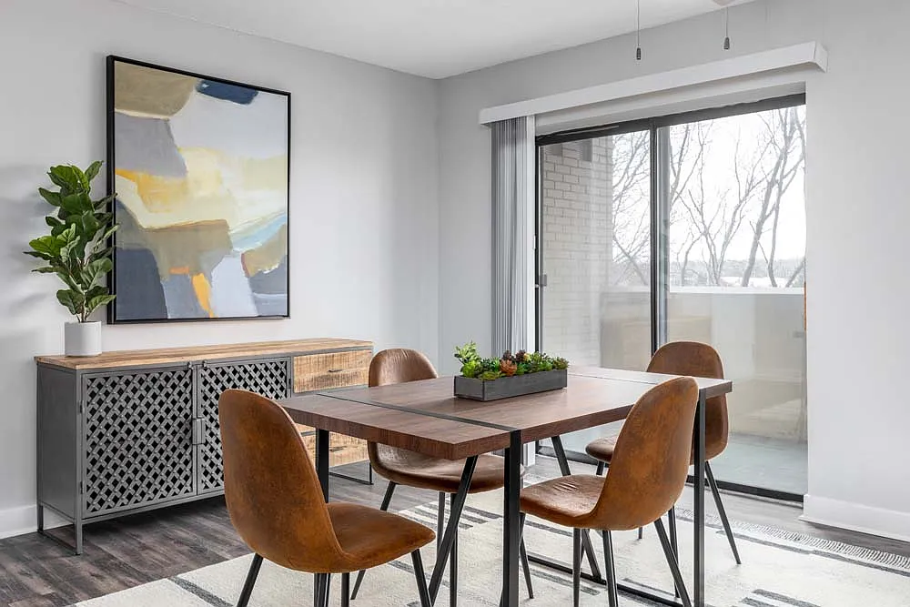The Canterbury — Photo 4