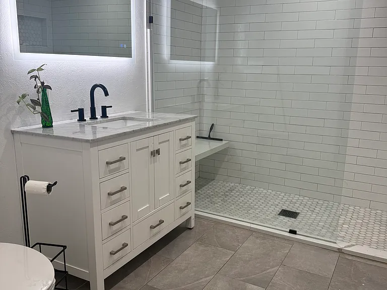 4034 S West Shore Blvd — Photo 13