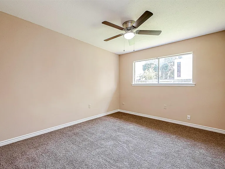 5023 Whispering Falls Dr — Photo 21