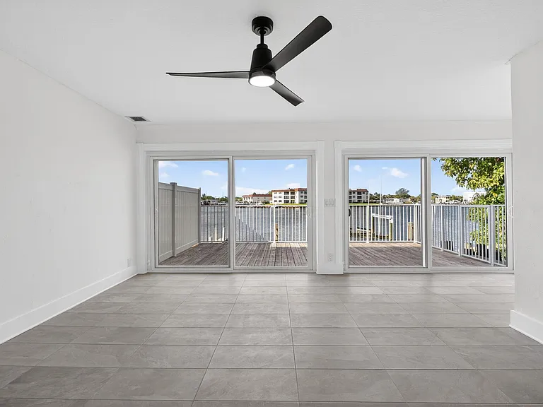 624 Southwind Cir #3 — Photo 2
