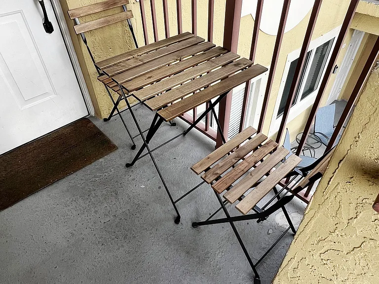 Balcony / relax seating area