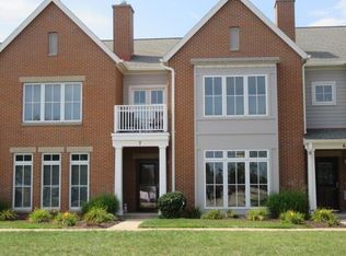 99 56th St #G7, Kenosha, WI 53140