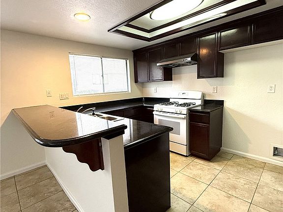 4th image of 508 N Imperial Ave APT H