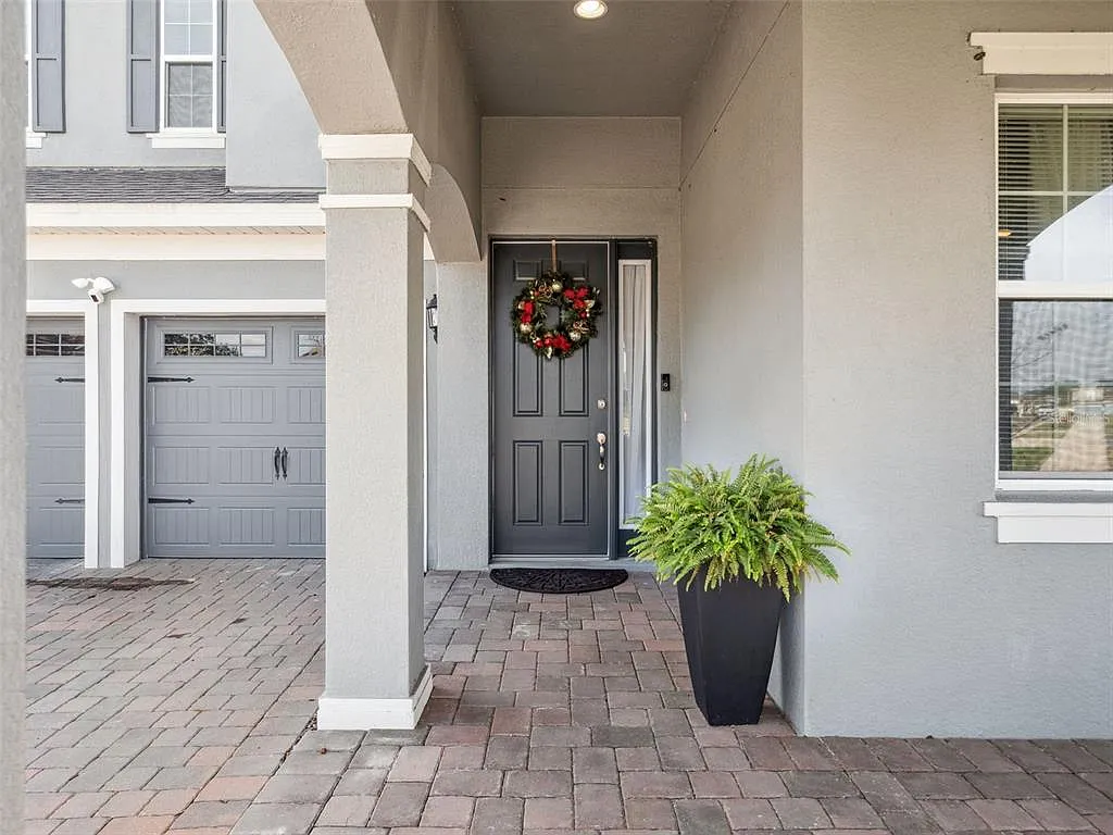 4 bed, 3.0 bath, 3020 sqft, $3,000 — Photo 3