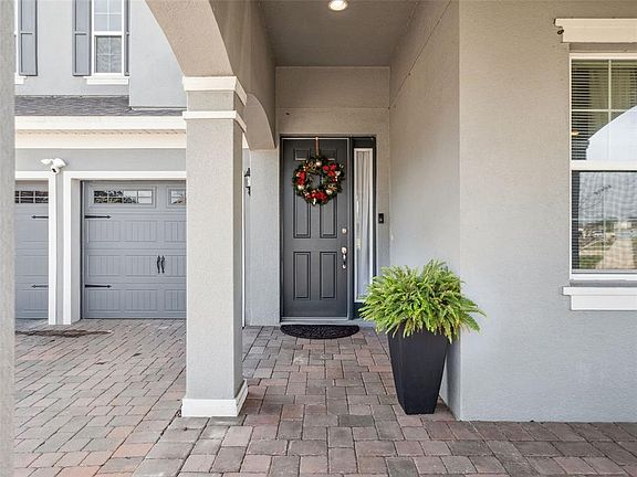 3rd image of 591 Via Bella Ct