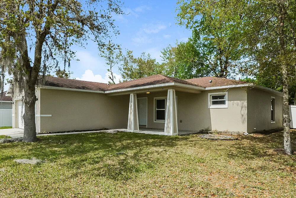3 bed, 2.0 bath, 1553 sqft, $2,600 — Photo 3