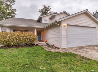 2114 Meadows Ln, Anacortes, WA 98221