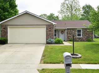 7830 Ashton Ln, Fishers, IN 46038
