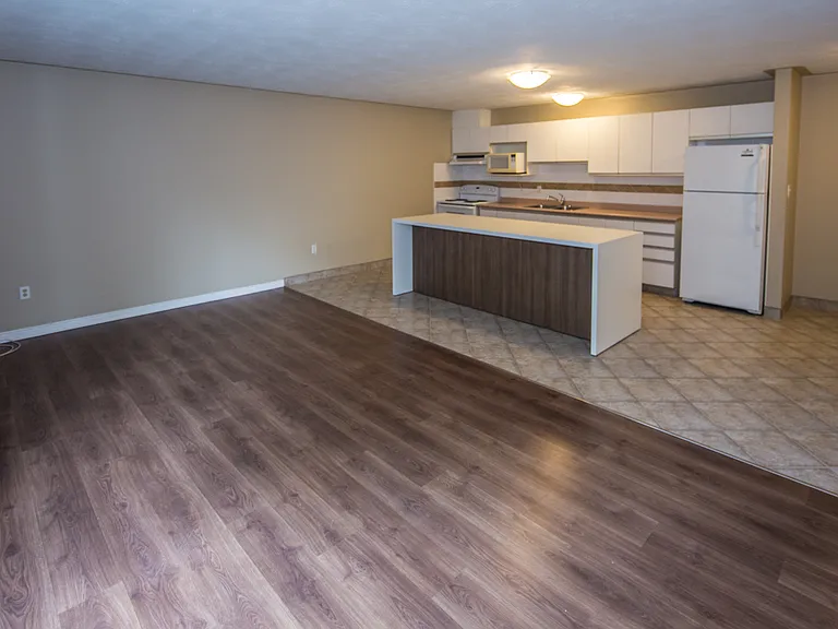 1720 Paris St — Photo 23