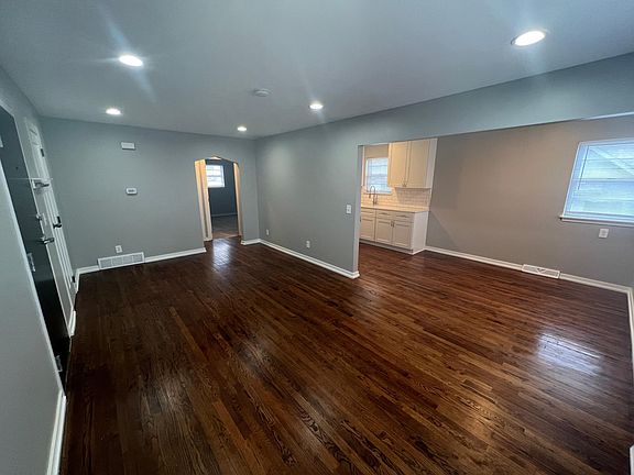 2nd image of 1308 N 49th Ave #4