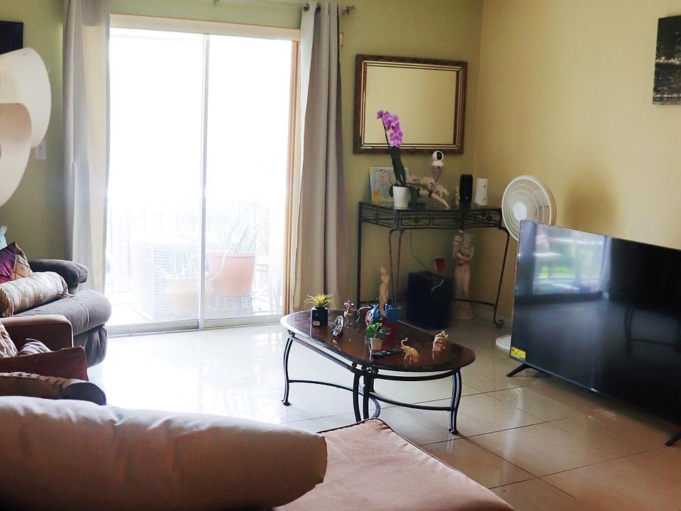 1st image of 20500 NW 7th Avenue #8