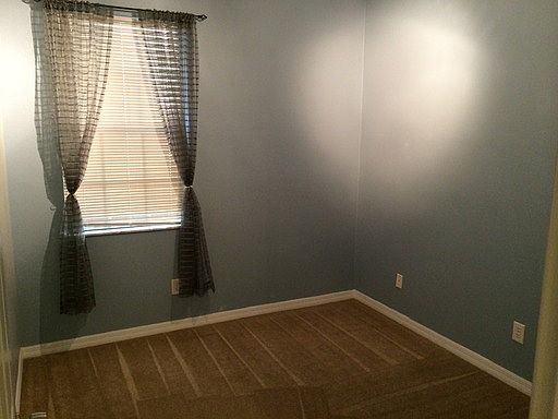 5th image of 3693 Oakdale 105 Cir