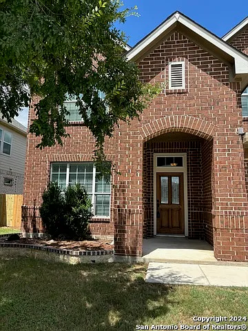 4 bed, 3.5 bath, 2828 sqft, $2,550 — Photo 4