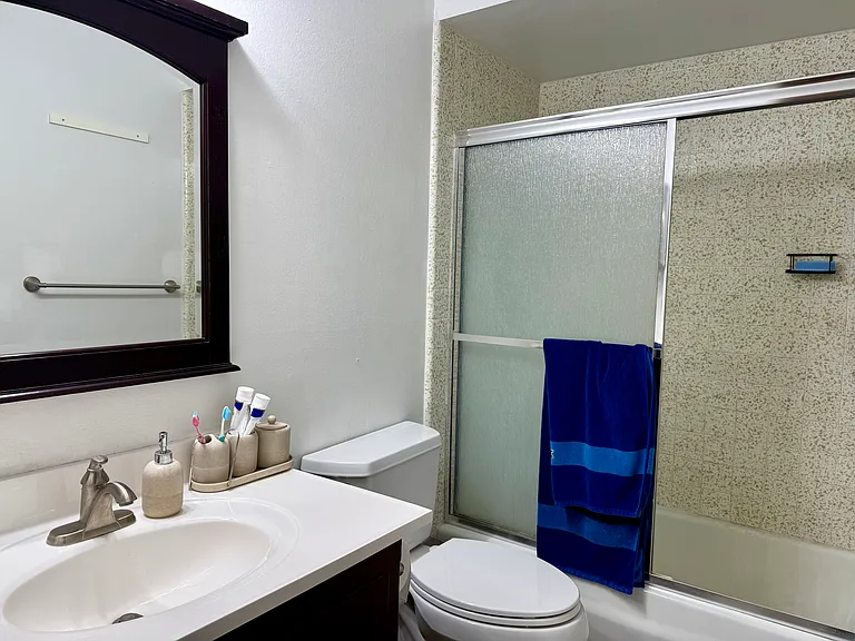 4057 Brant St #5 — Photo 9