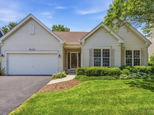 39W331 W Mill Creek Cir, Geneva, IL 60134