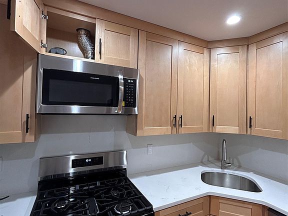 5th image of 6014 Menahan Street