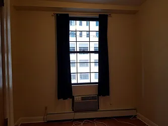 Rented by Manhattan Apartment Organization