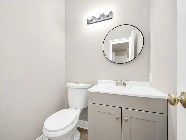 2910 Grants Lake Blvd #1205 — Photo 8