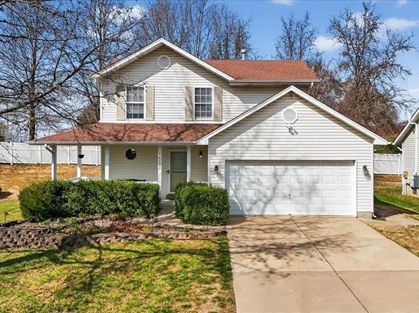 4672 Kellykris Dr, Saint Charles, MO 63304