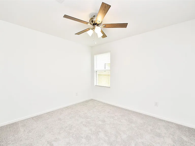 10218 Prairie Dunes Ln — Photo 22