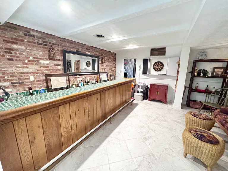 1430 Carrington Ln — Photo 26