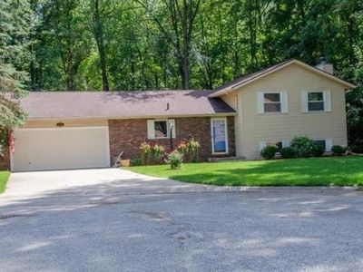 51909 Old Valley Loop, Granger, IN, 46530