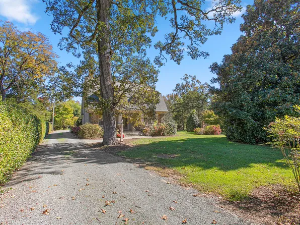 723 State Highway 61, Whitsett, NC 27377