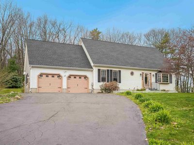 914 Mammoth Road, Manchester, NH, 03104