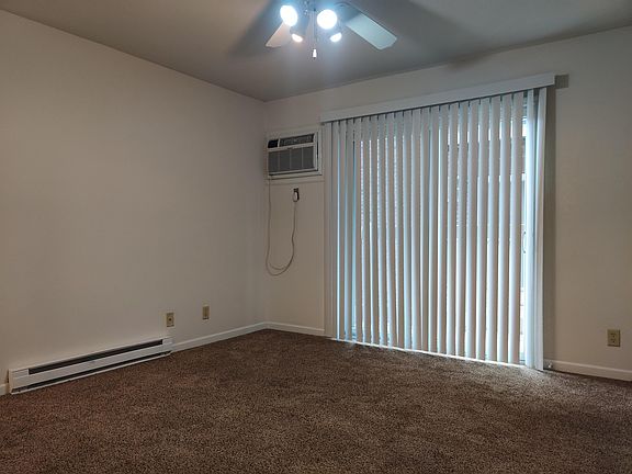 3rd image of 232 Pierce St #26