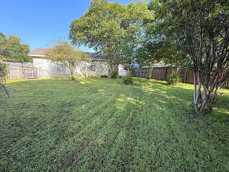 7842 Overridge Dr — Photo 16