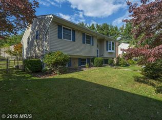 5 Denham Ct, Rockville, MD 20851