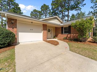 210 Pinehurst Trace Dr, Pinehurst, NC 28374